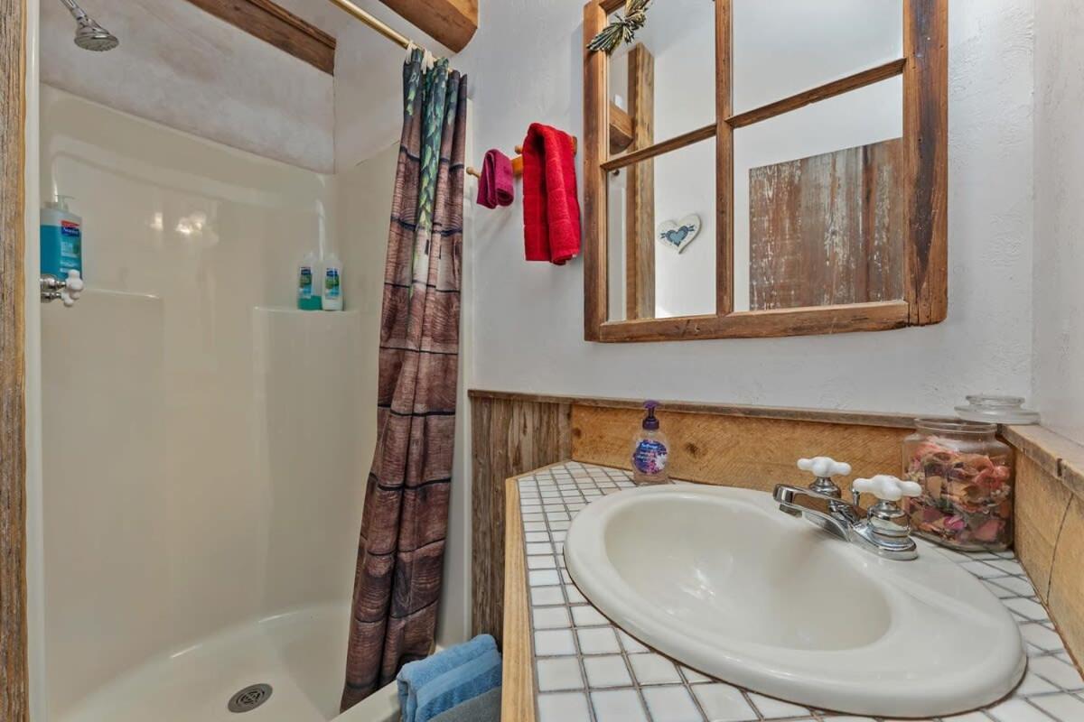 Das Eck Haus - Cozy Cabin Getaway Fredericksburg Exteriör bild