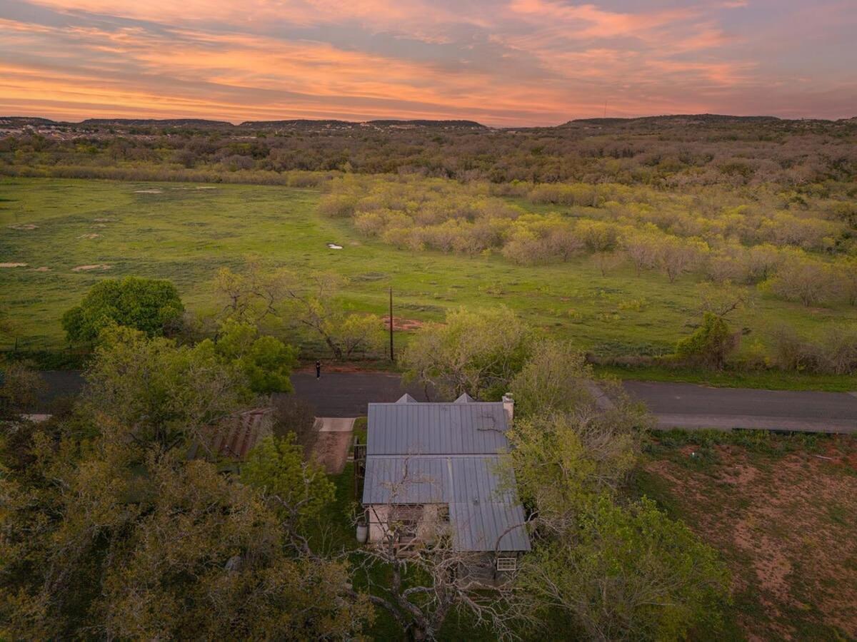 Das Eck Haus - Cozy Cabin Getaway Fredericksburg Exteriör bild