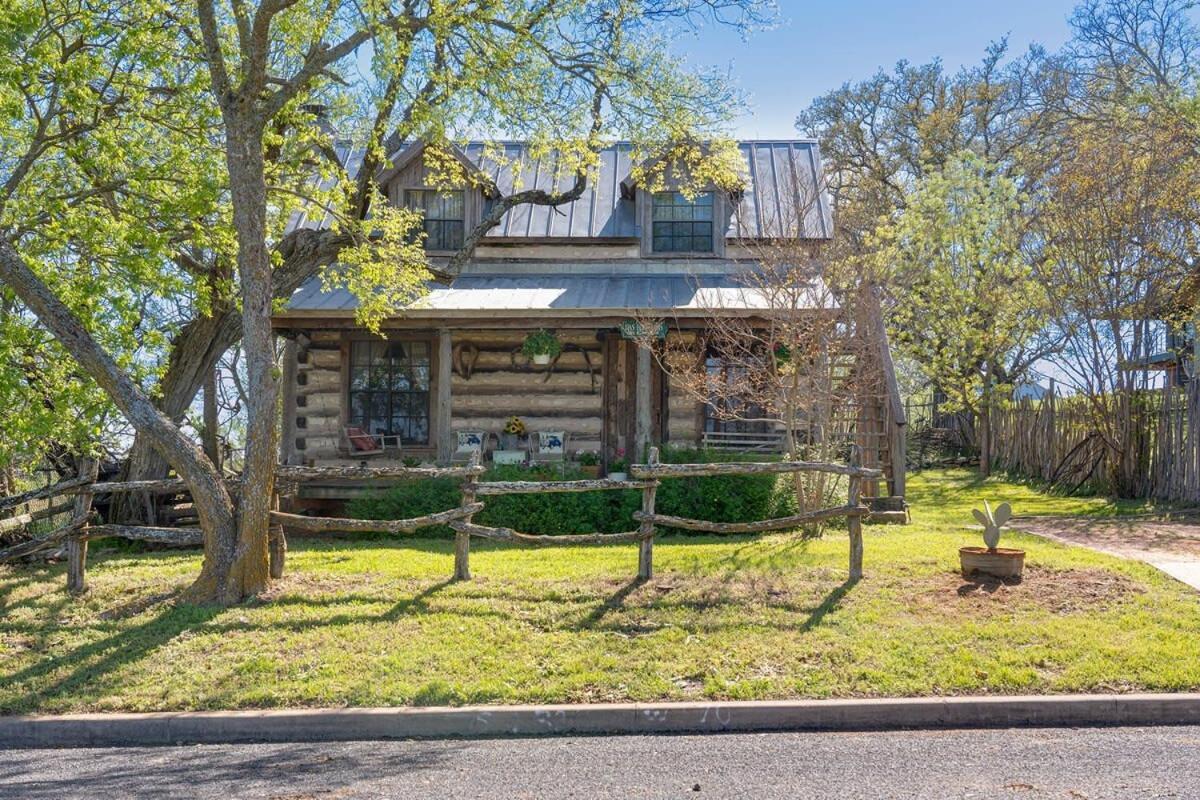 Das Eck Haus - Cozy Cabin Getaway Fredericksburg Exteriör bild