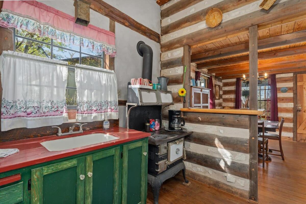 Das Eck Haus - Cozy Cabin Getaway Fredericksburg Exteriör bild